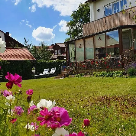 Haus Mit Stilvoller Ferienwohnung Und Tiny House Nahe Ammersee Fuer 2-6 Personen Geltendorf Extérieur photo