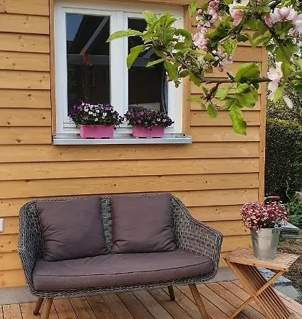 Haus Mit Stilvoller Ferienwohnung Und Tiny House Nahe Ammersee Fuer 2-6 Personen Geltendorf Extérieur photo