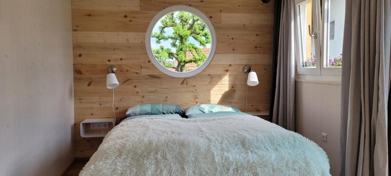 Haus Mit Stilvoller Und Tiny House Nahe Ammersee Fuer 2-6 Personen *